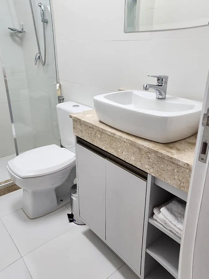 Lindo! Novo ! Perto Do Consulado Americano E Shopping Iguatemi! Porto Alegre Apartment
